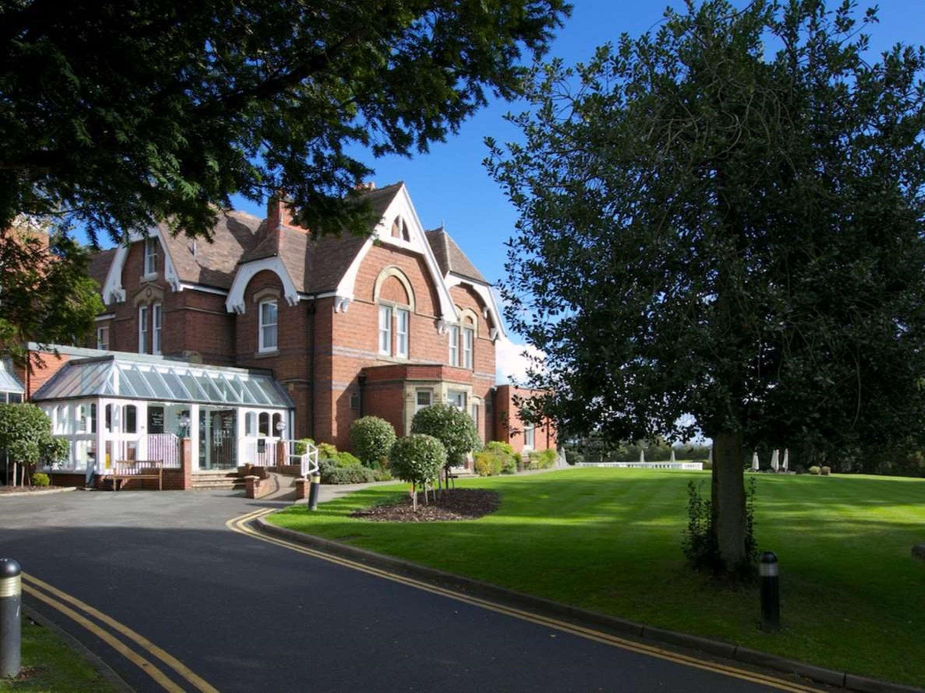 Stourport Manor Hotel Exterior foto